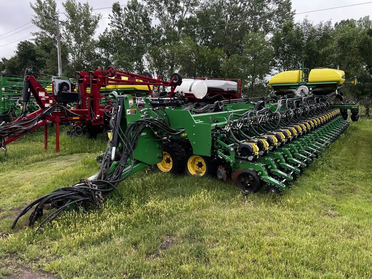 Gallery image 2 for Used 2017 John Deere DB90 Planter
