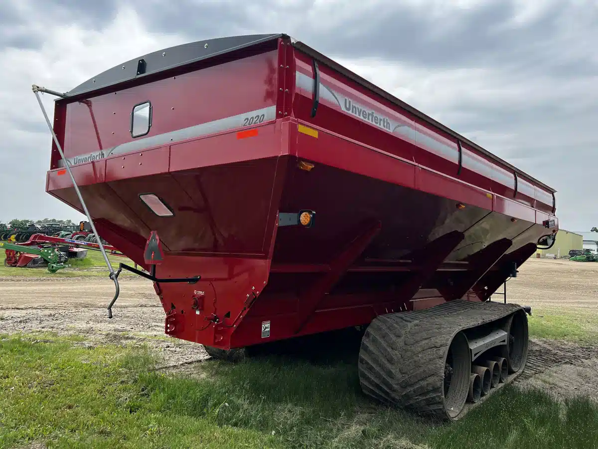Gallery image 2 for Used 2021 Unverferth 2020 Grain Cart