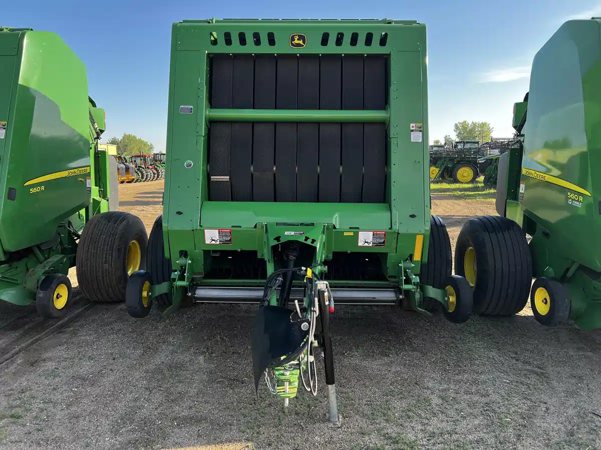 Gallery image 2 for Used 2023 John Deere 560R Round Baler