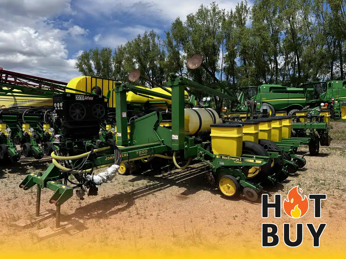 Gallery image 1 for Used 1994 John Deere 7200 Planter