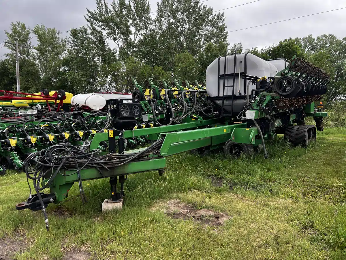Gallery image 2 for Used 2018 Wil-Rich 10K Planter