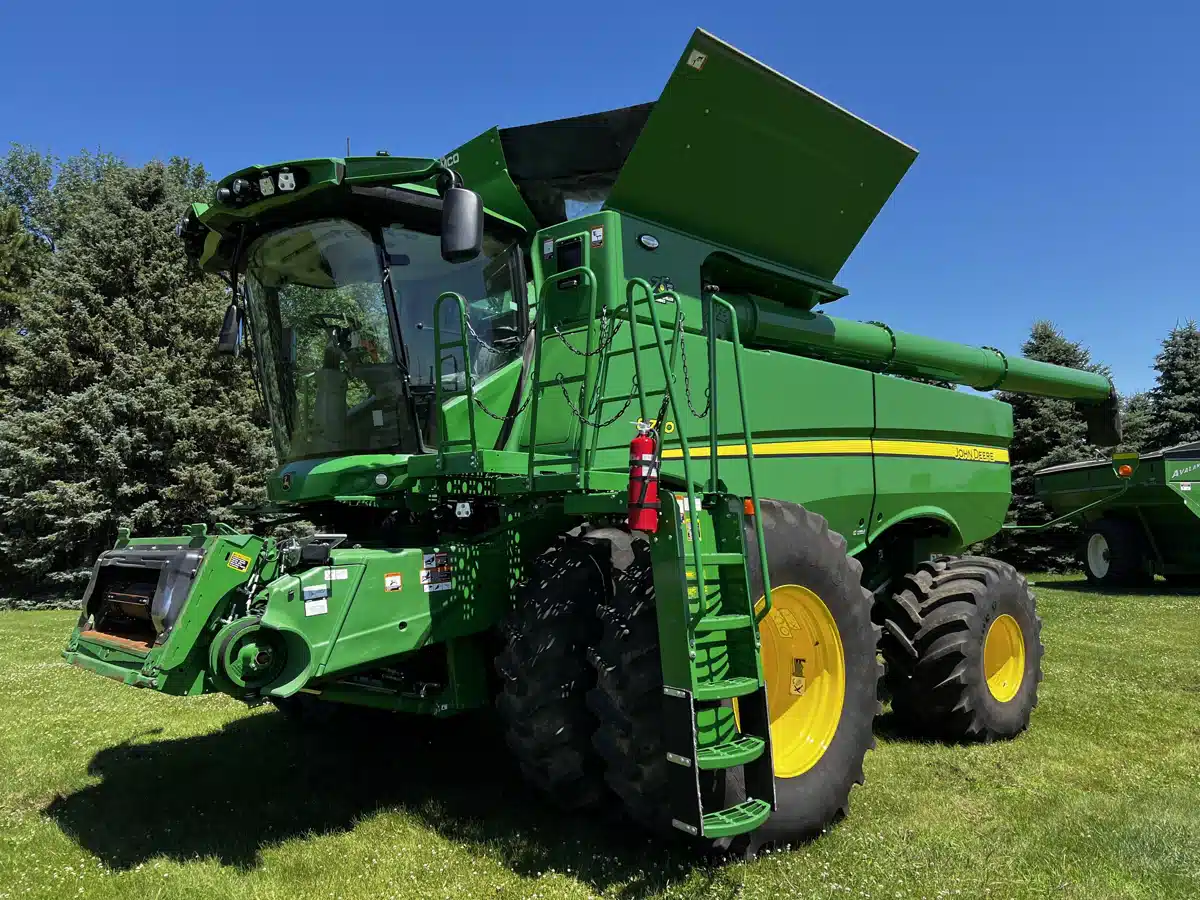 Used 2022 John Deere S770 Combine AgDealer