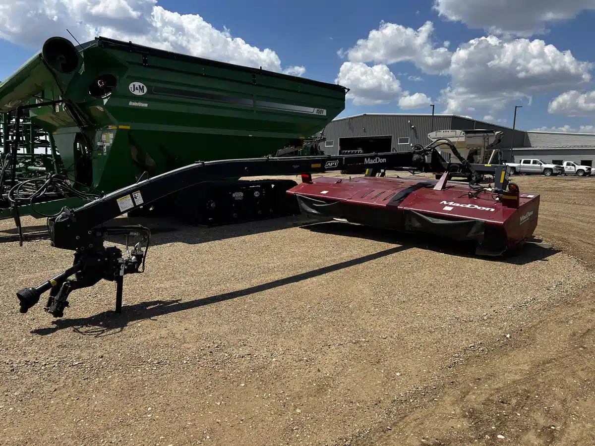 Gallery image 1 for Used 2011 MacDon R85 Disc Mower Conditioner