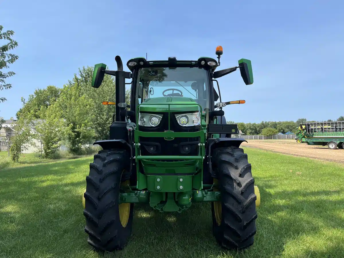 Gallery image 2 for Used 2023 John Deere 6R 155 Tractor