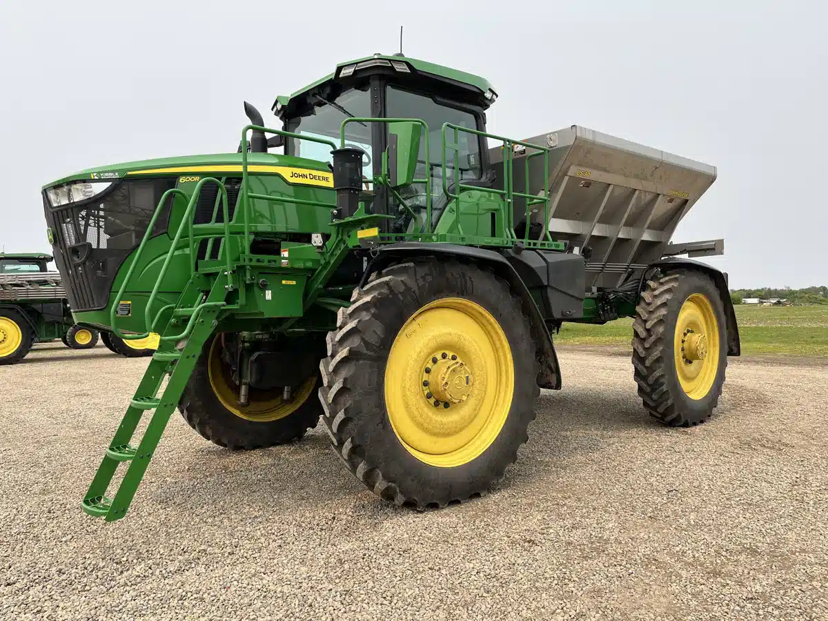 Gallery image 2 for Used 2023 John Deere 600R Spreader - Broadcast