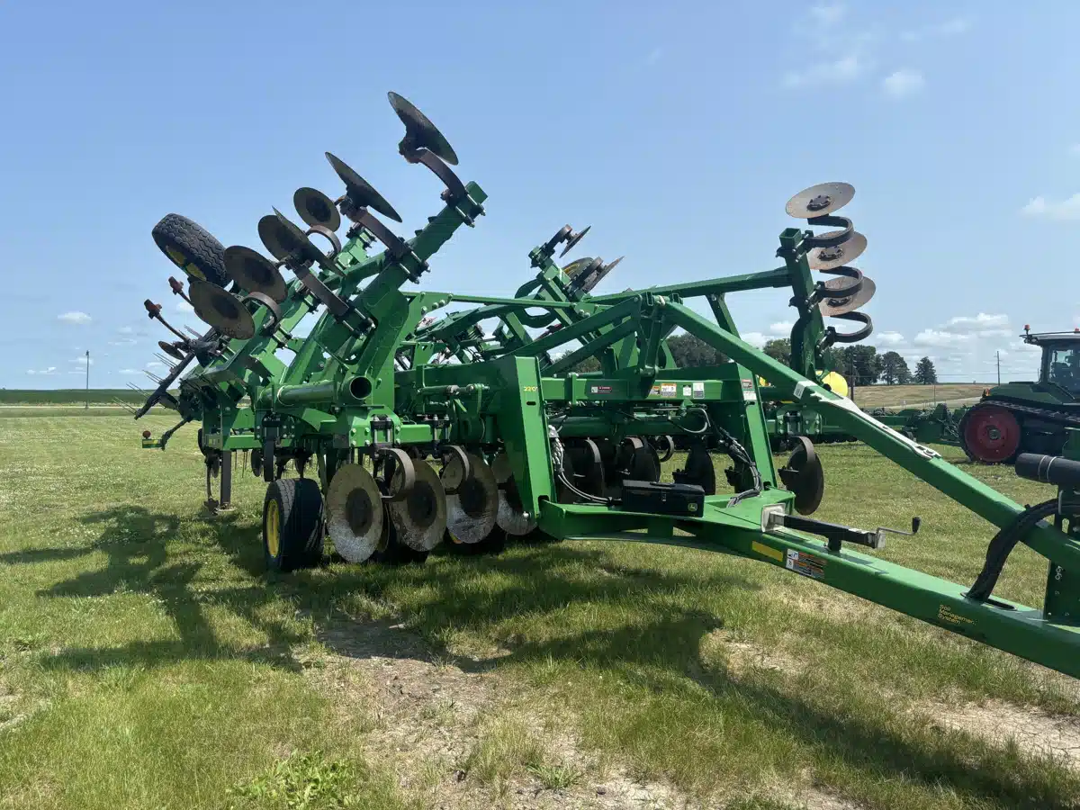 Used 2017 John Deere 2730 Ripper AgDealer