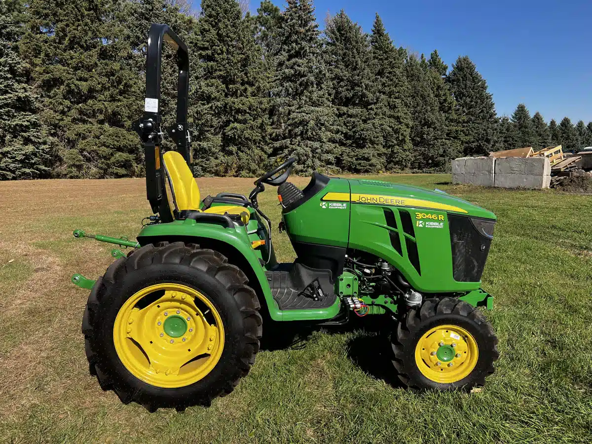 Gallery image 2 for Used 2024 John Deere 3046R Tractor