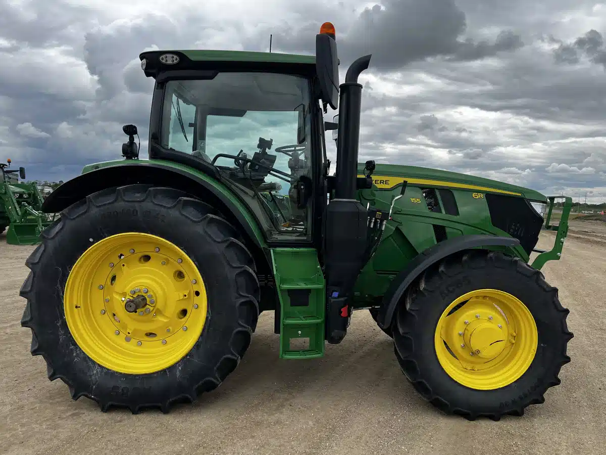 Gallery image 2 for Used 2024 John Deere 6R 155 Tractor