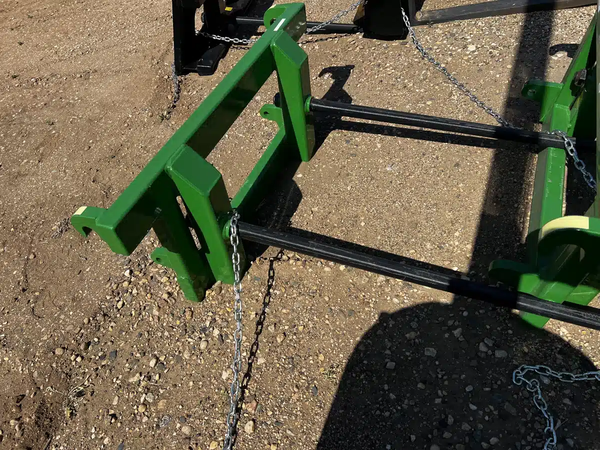 Gallery image 2 for Used MDS Manufacturing 5202G Bale Spear