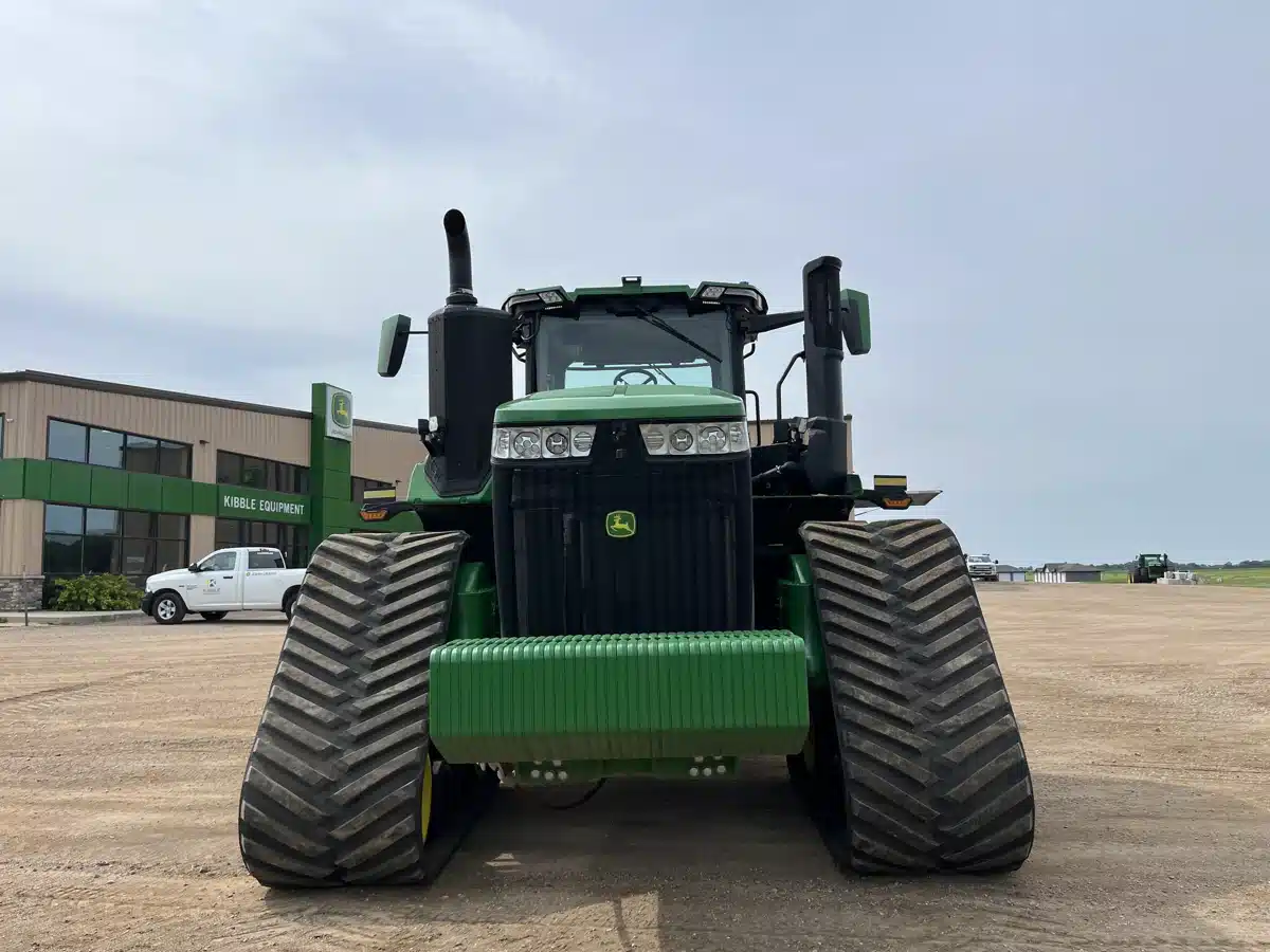 Gallery image 2 for Used 2022 John Deere 9RX 640 Tractor