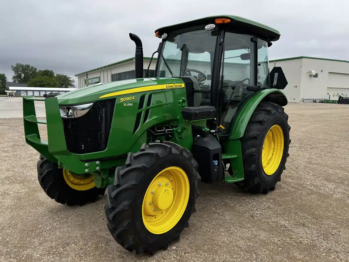 Gallery image 1 for Used 2024 John Deere 5090E Tractor