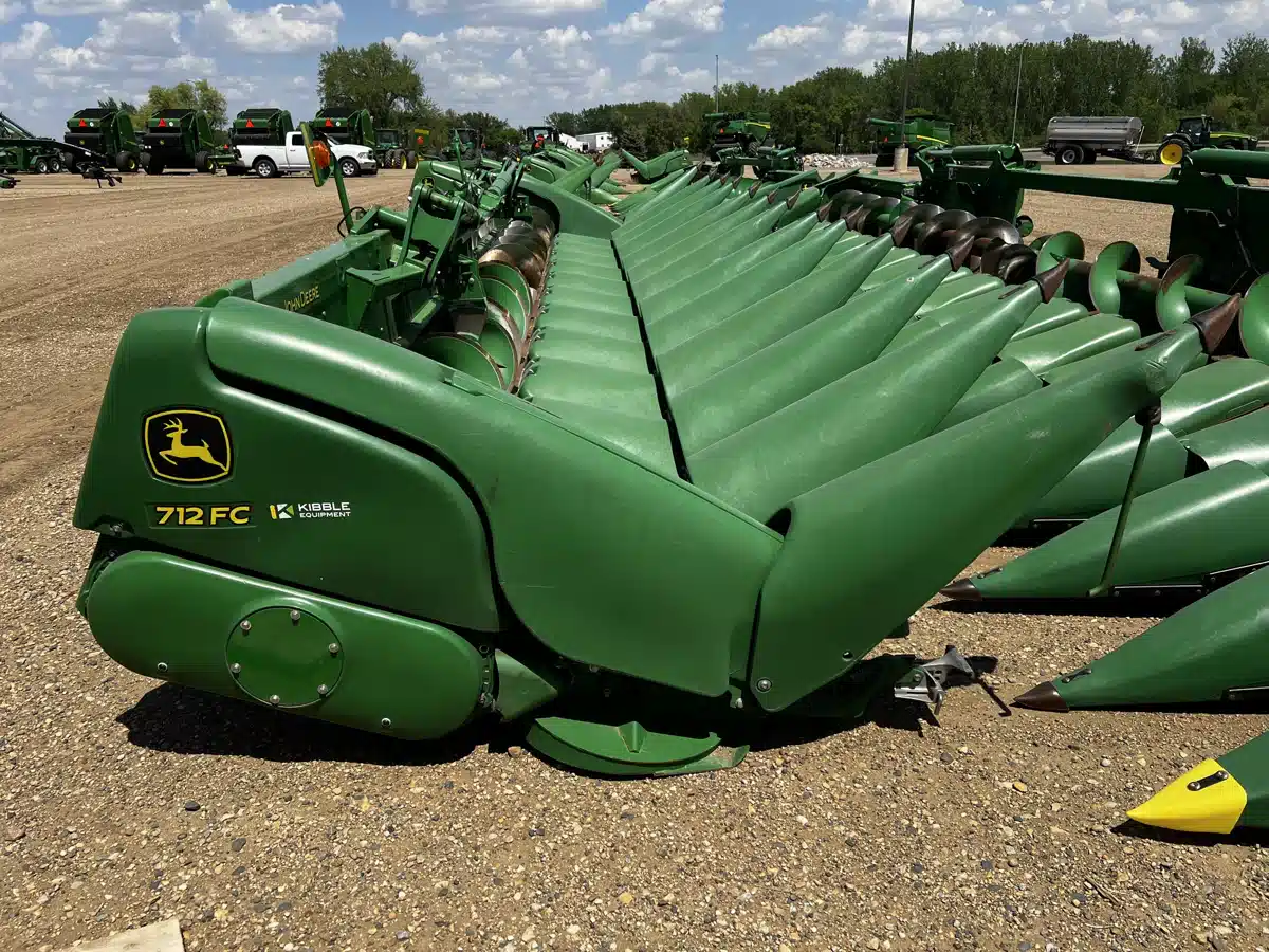 Gallery image 2 for Used 2020 John Deere 712FC Header - Row Crop