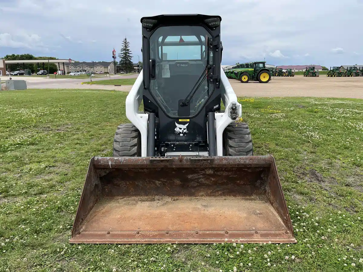 Gallery image 2 for Used 2023 Bobcat S66 Skid Steer