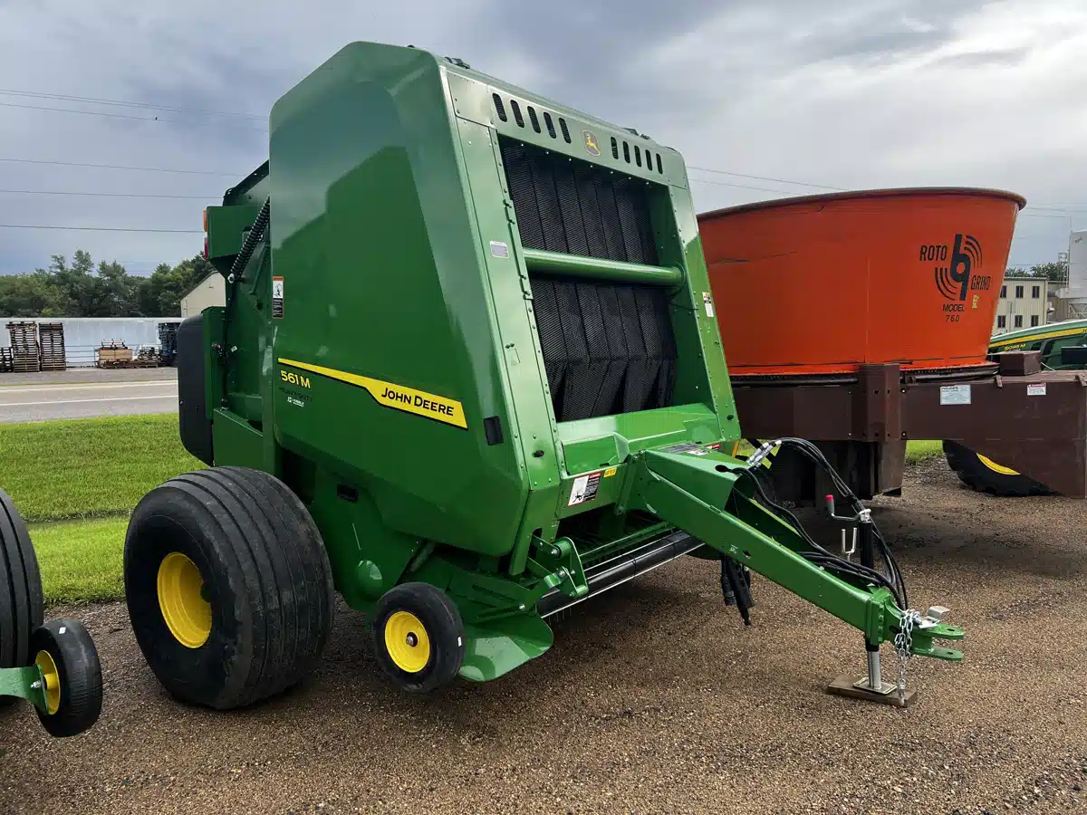 Gallery image 1 for Used 2024 John Deere 561M Round Baler