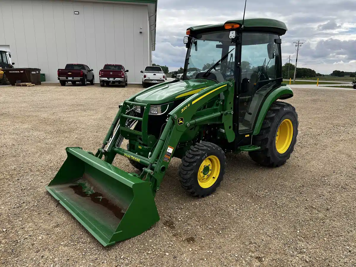 Gallery image 1 for Used 2024 John Deere 3039R Tractor