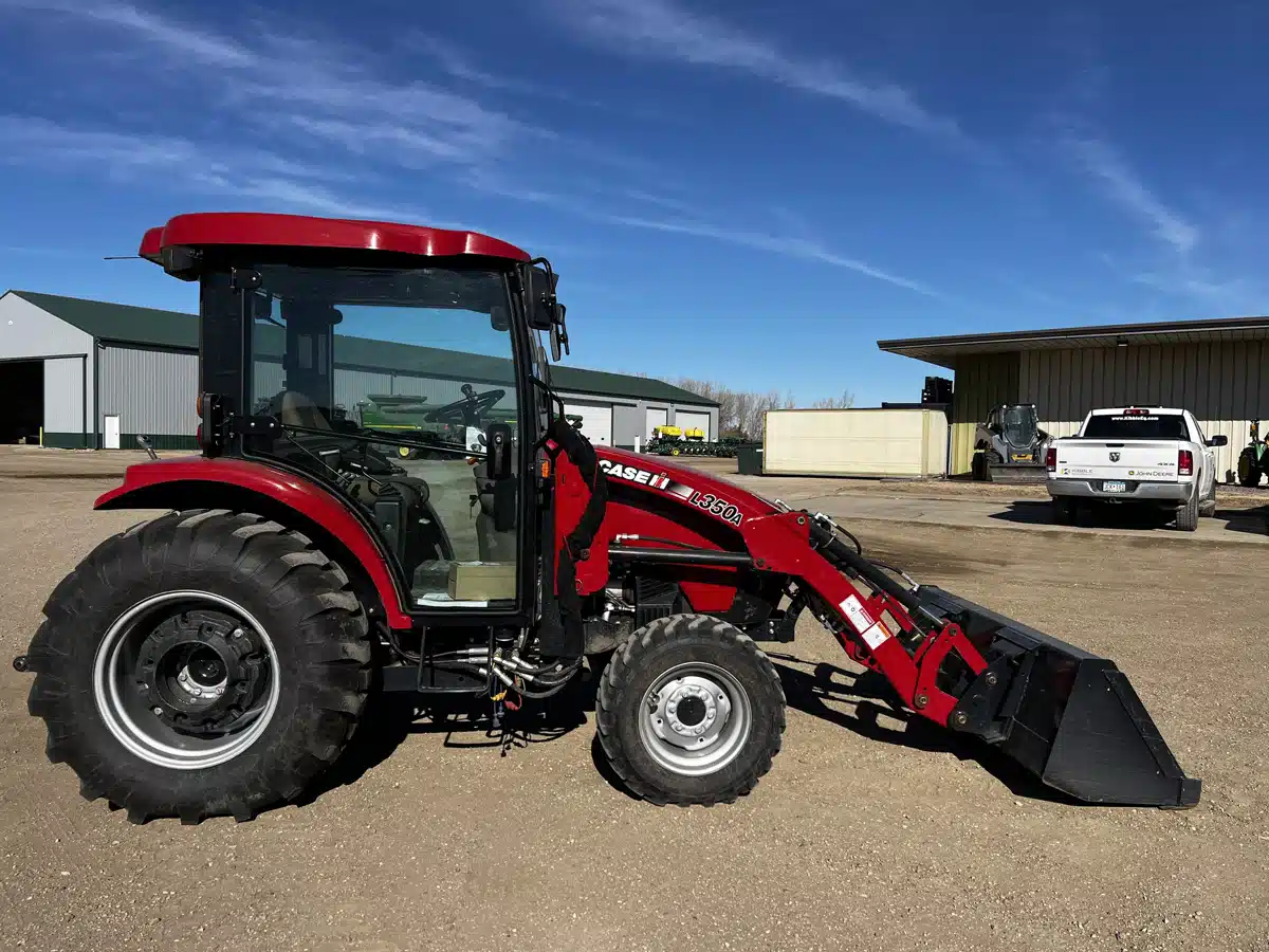 Gallery image 2 for Used 2018 Case IH FARMALL 55C Tractor