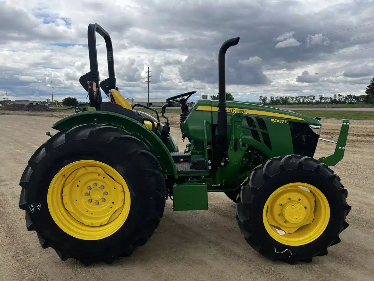 Gallery image 2 for Used 2024 John Deere 5067E Tractor