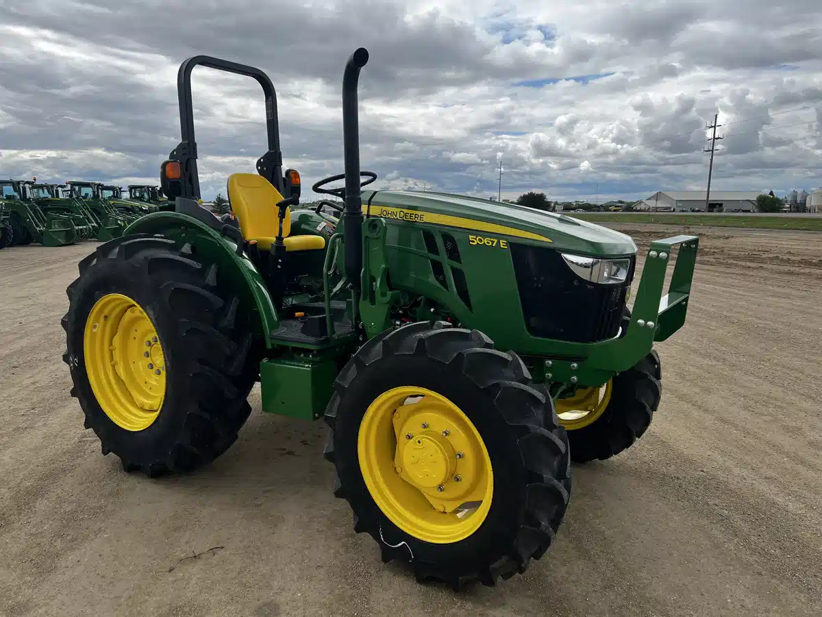 Gallery image 1 for Used 2024 John Deere 5067E Tractor
