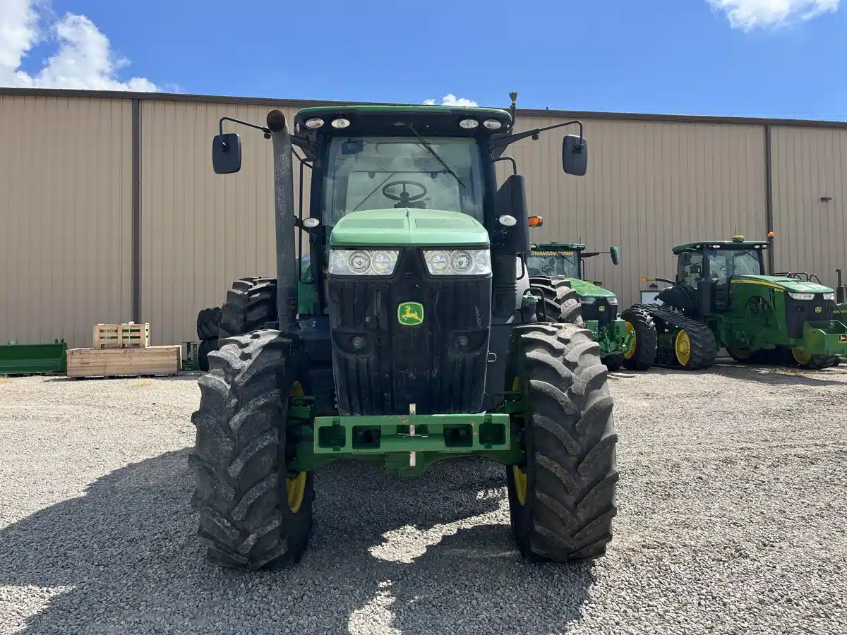 Gallery image 2 for Used 2012 John Deere 7230R Tractor