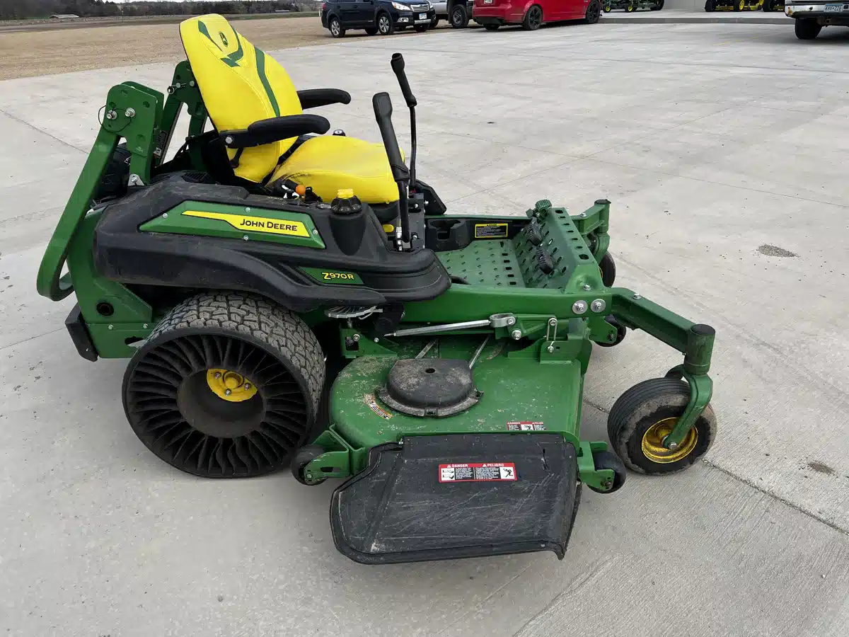 Gallery image 2 for Used 2024 John Deere Z970R Mower - Zero Turn