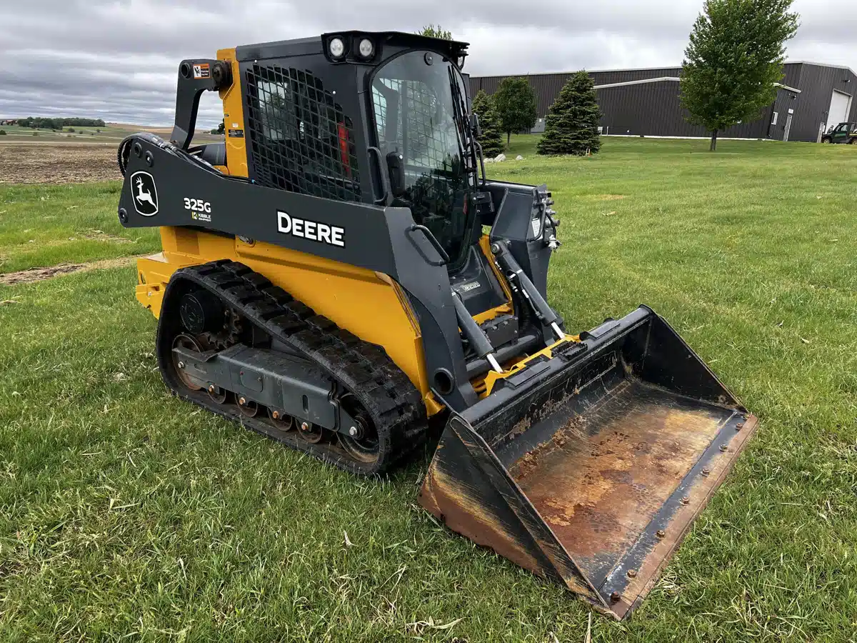 Gallery image 1 for Used 2023 John Deere 325G Track Loader