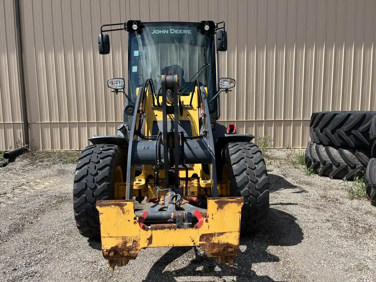 Gallery image 2 for Used 2022 John Deere 324L Wheel Loader