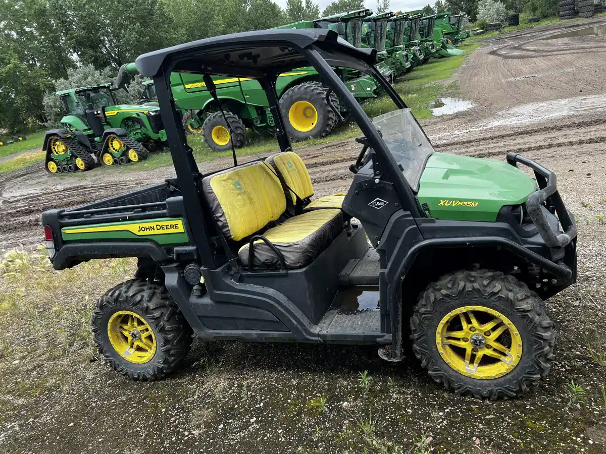 Gallery image 2 for Used 2022 John Deere XUV 835M Utility Vehicle