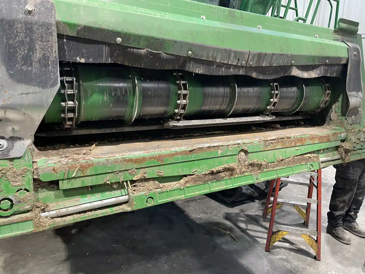 Gallery image 2 for Used 2024 John Deere X9 1100 Combine