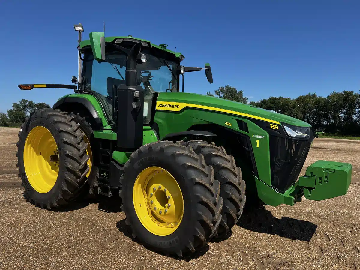 Gallery image 1 for 2023 John Deere 8R 410 Tractor