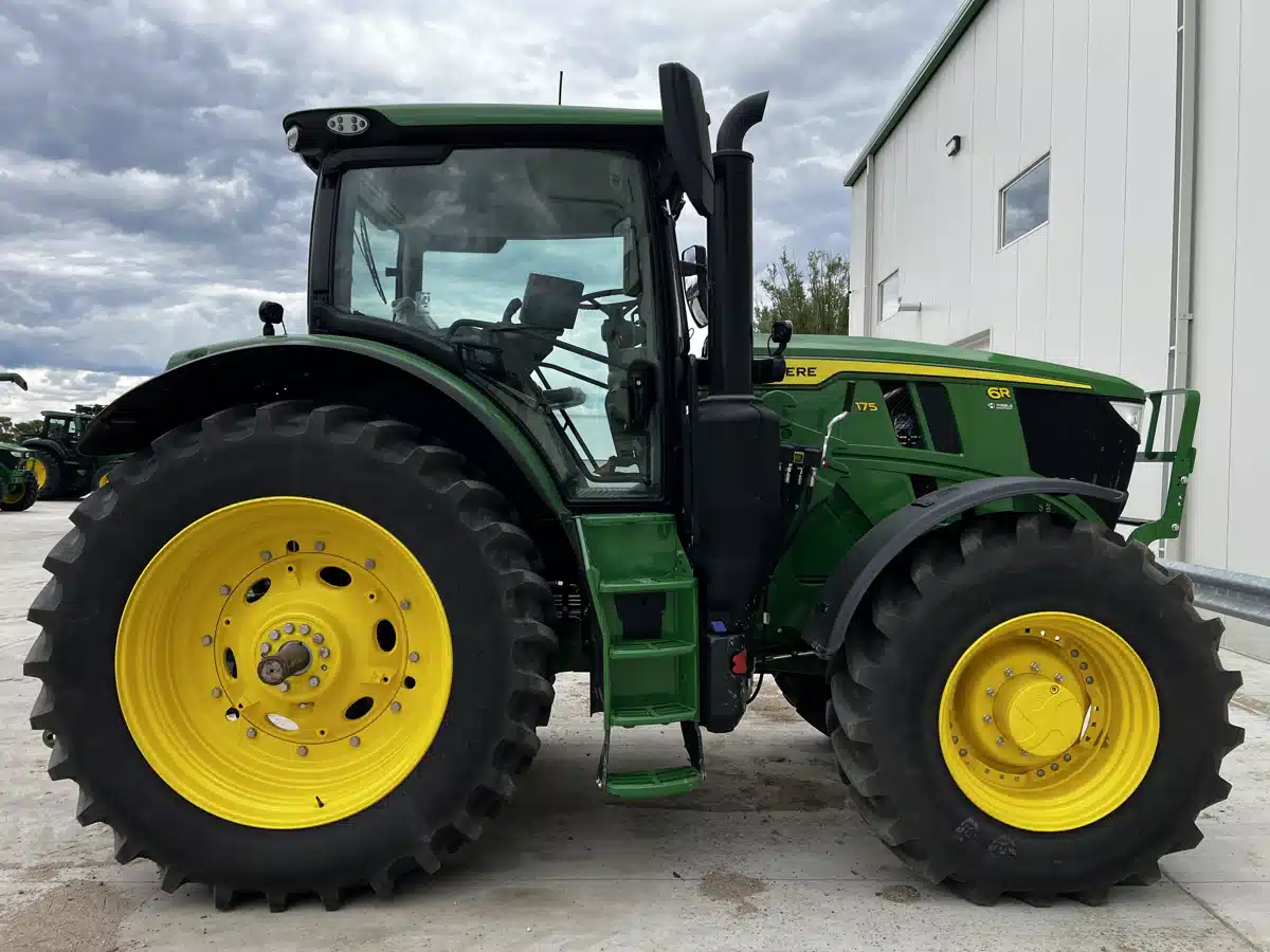 Gallery image 2 for Used 2023 John Deere 6R 175 Tractor