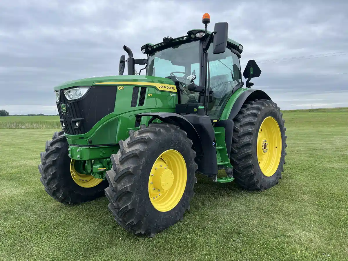 Gallery image 1 for Used 2022 John Deere 6R 175 Tractor
