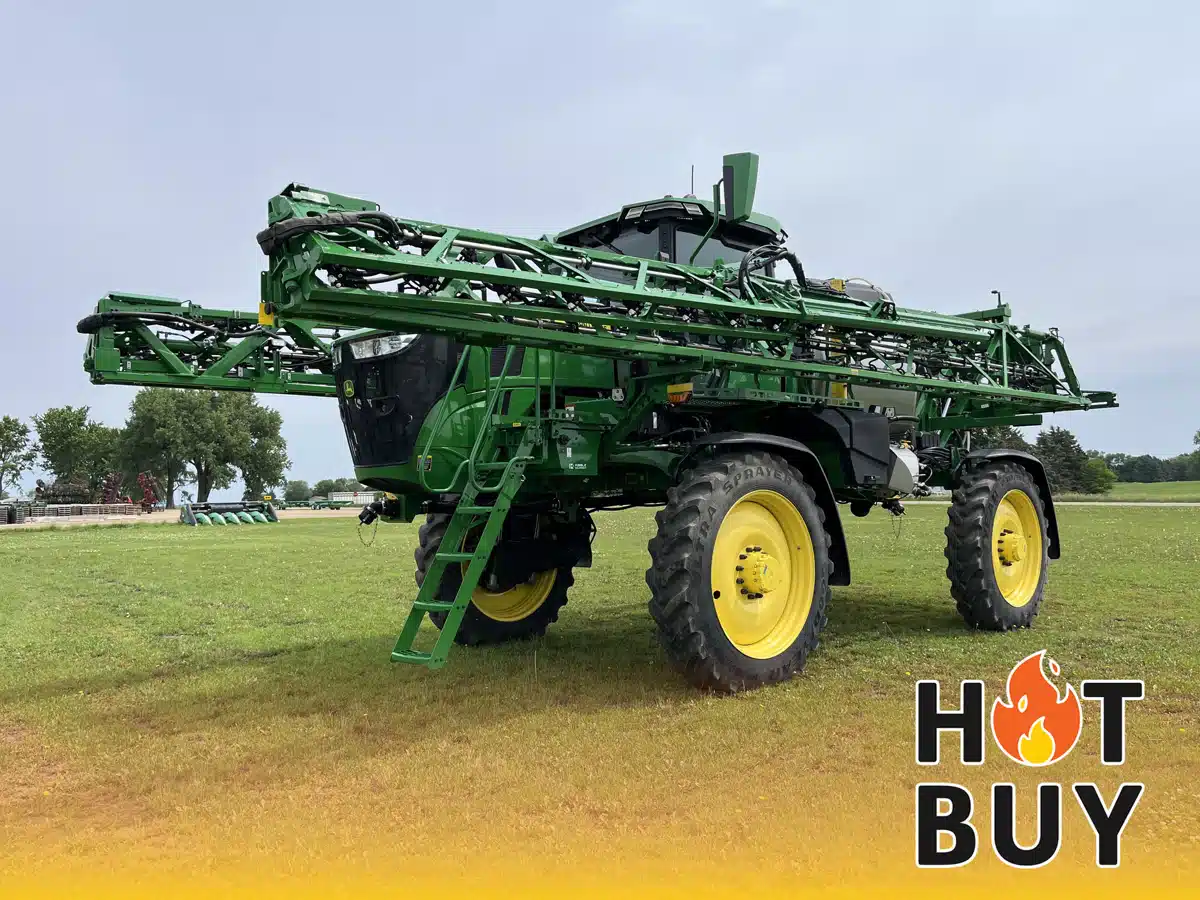 Gallery image 1 for Used 2023 John Deere 412R Sprayer - Self Propelled