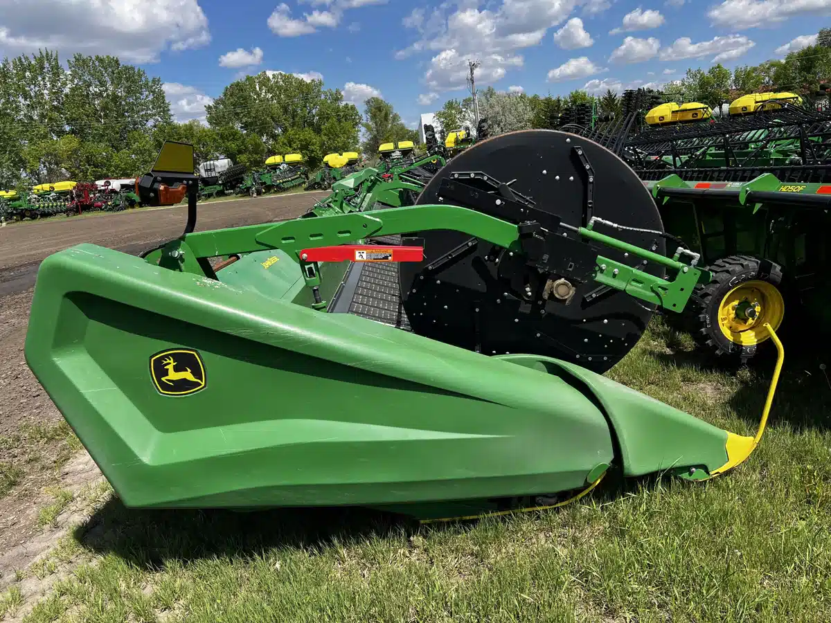 Gallery image 2 for Used 2021 John Deere HD50R Header Combine