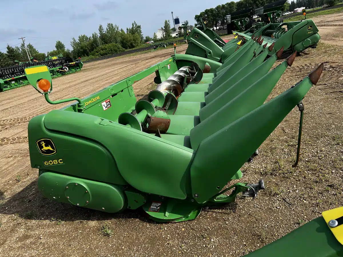 Gallery image 2 for Used 2014 John Deere 608C Header - Row Crop