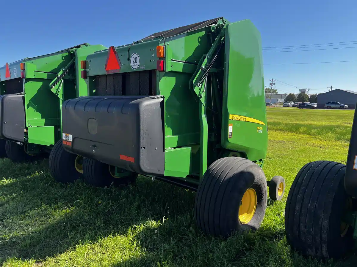 Gallery image 2 for Used 2022 John Deere 560R Round Baler