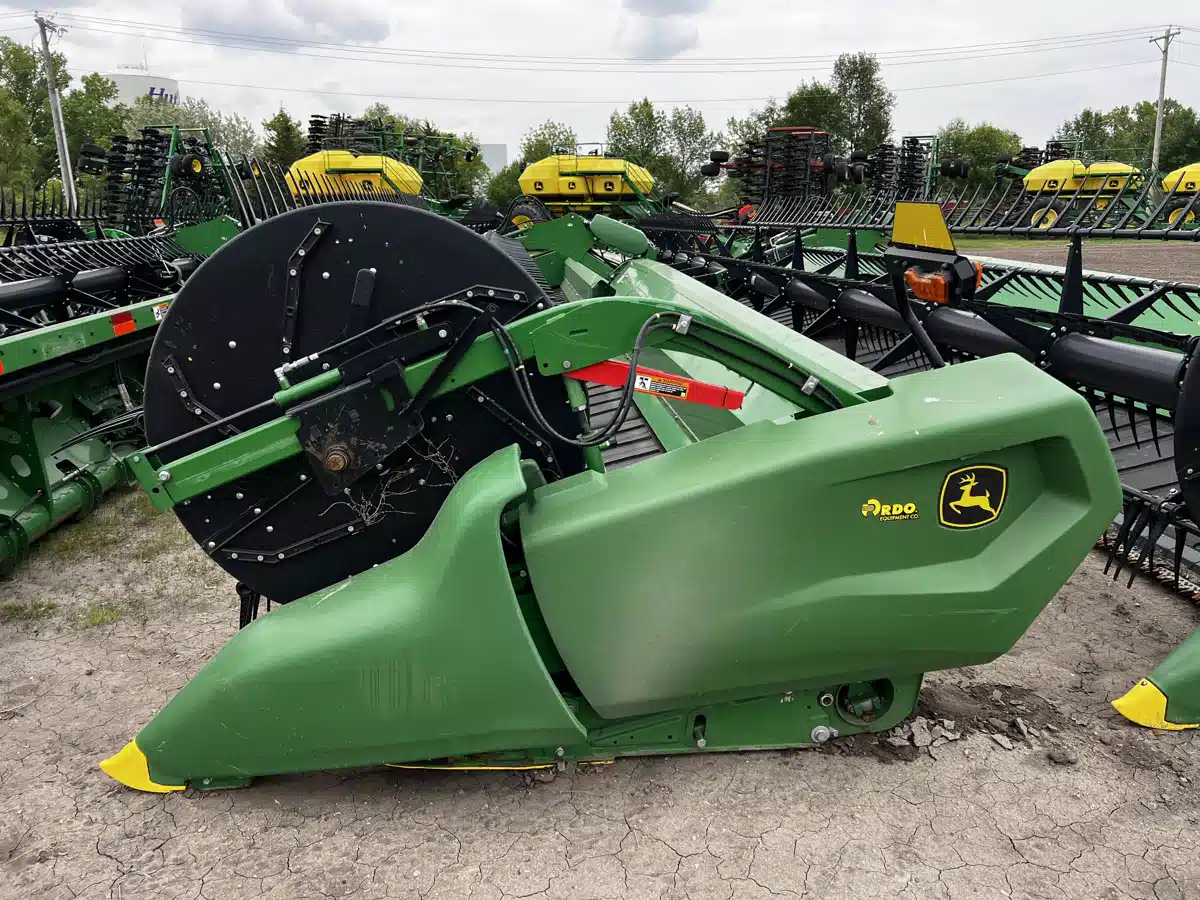 Gallery image 2 for Used 2021 John Deere RD45F Header - Flex