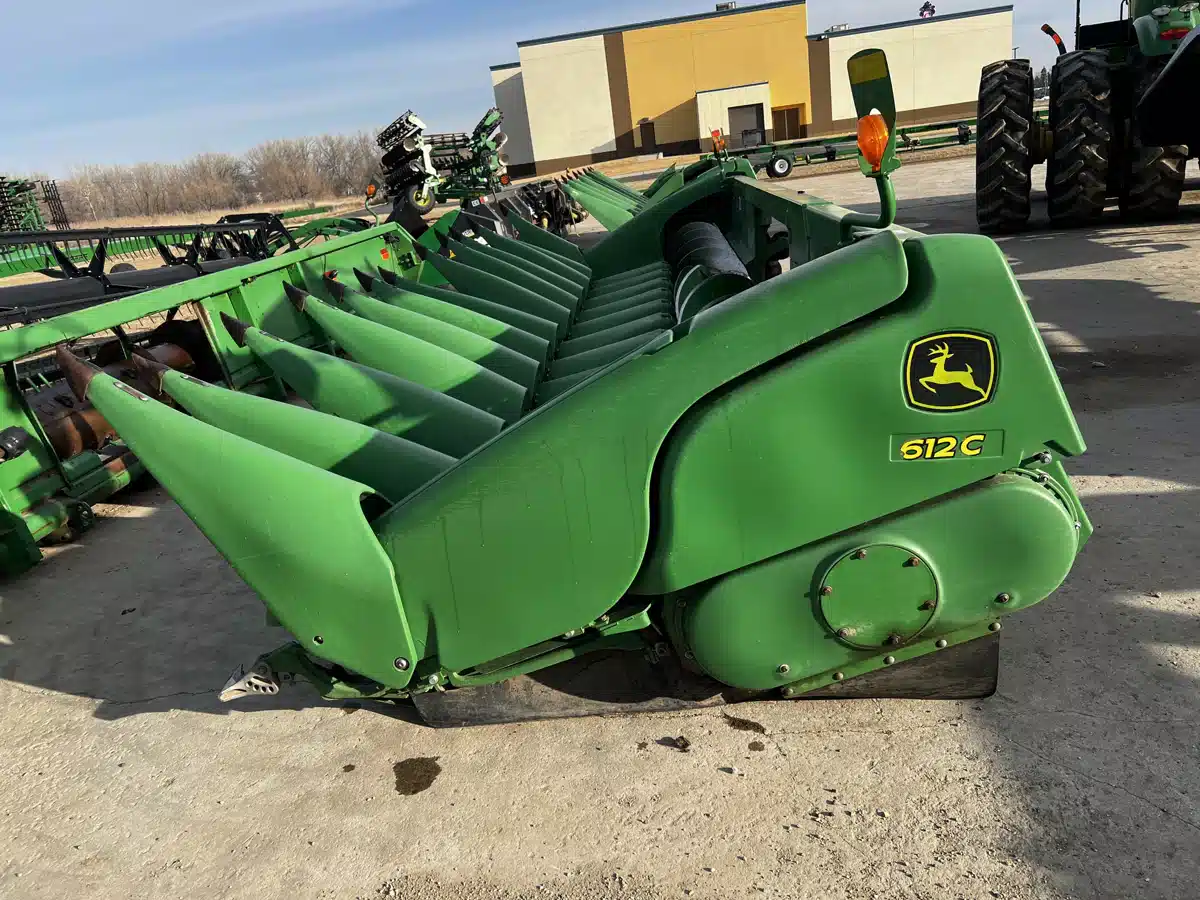 Gallery image 2 for Used 2011 John Deere 612C Header - Row Crop
