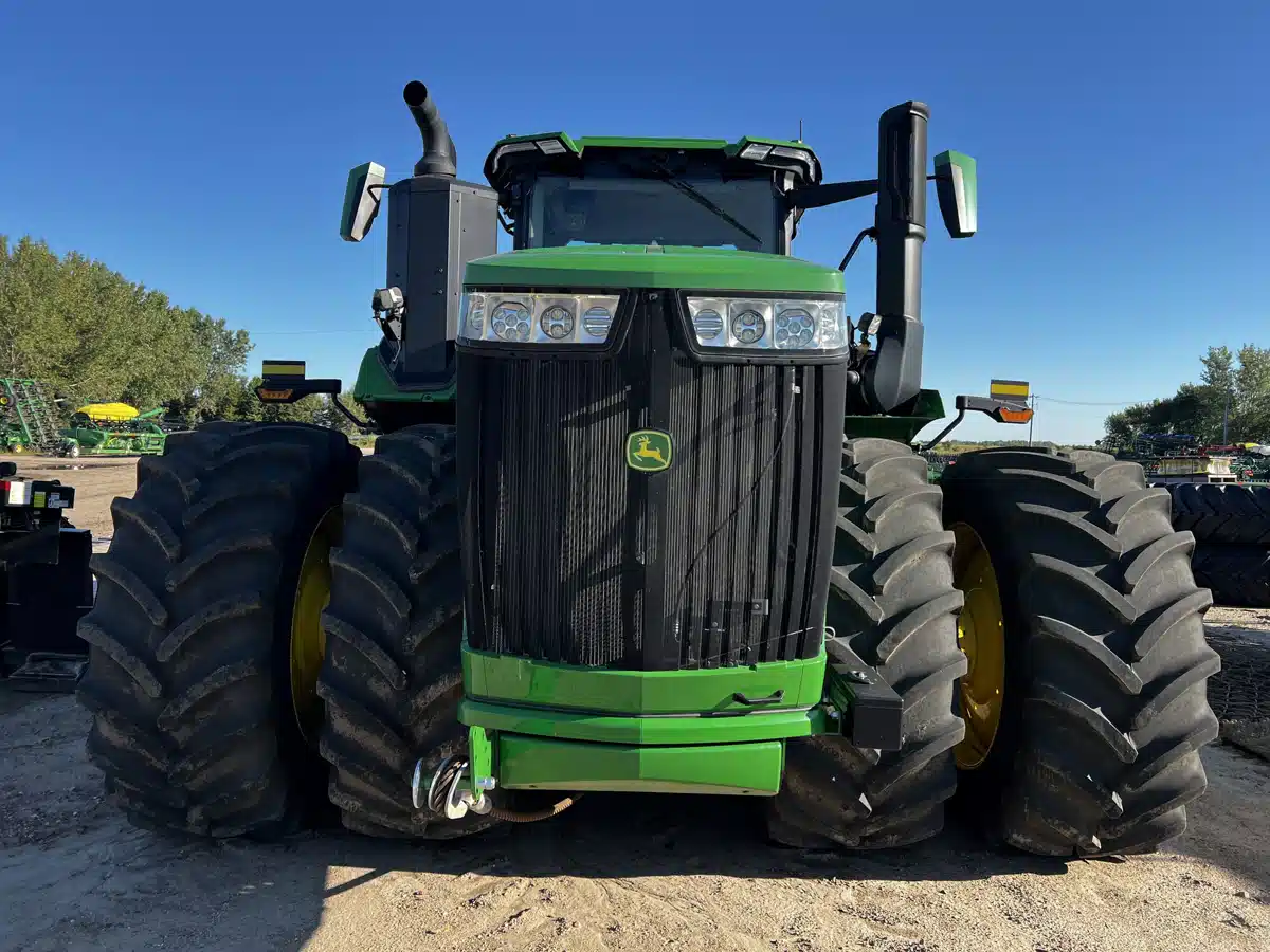 Gallery image 2 for Used 2024 John Deere 9R 590 Tractor