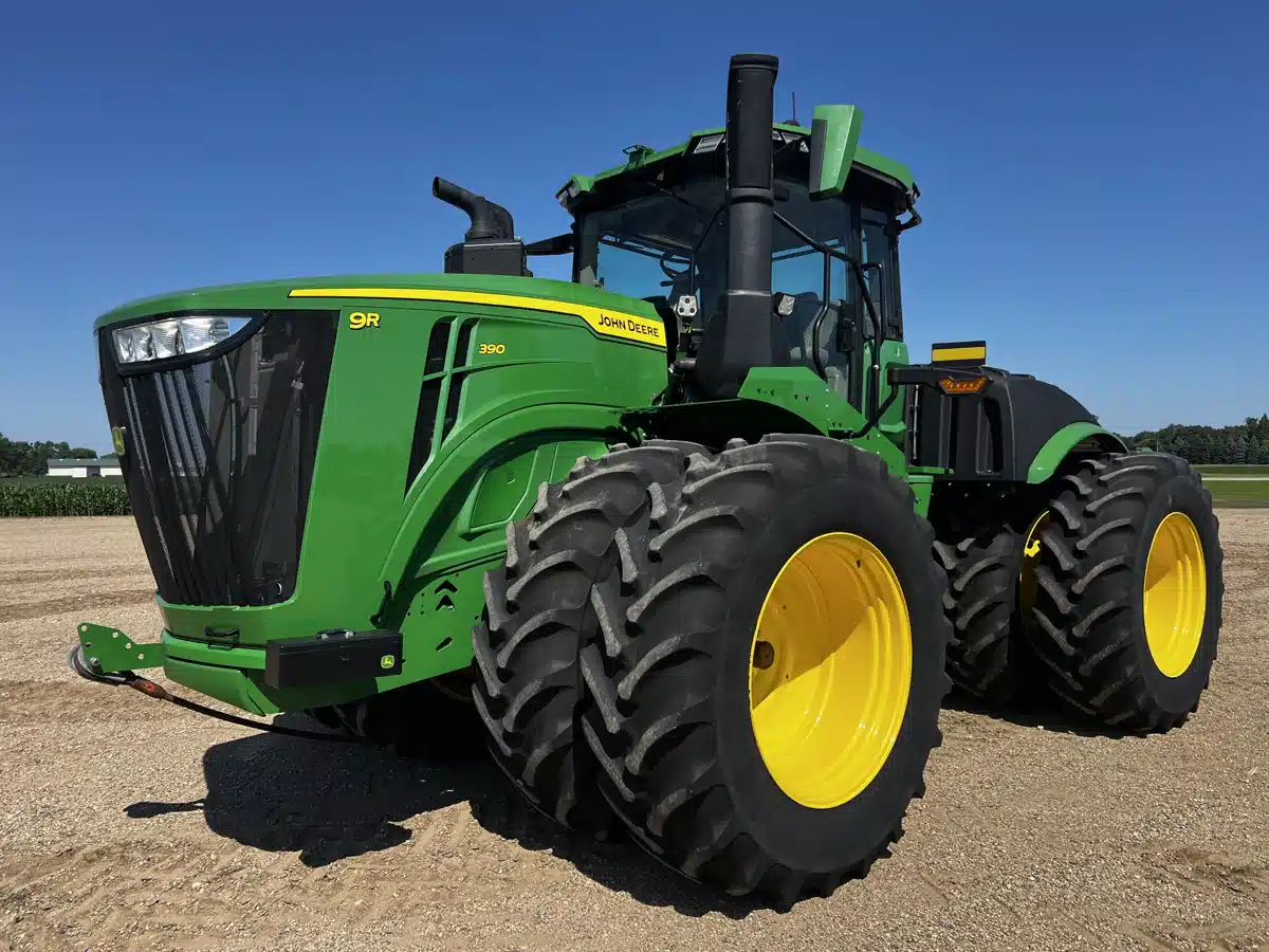 Gallery image 1 for 2023 John Deere 9R 390 Tractor