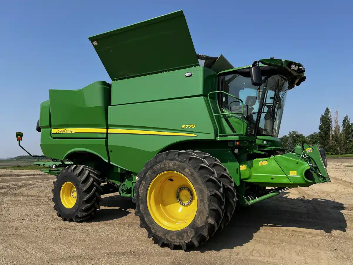 Gallery image 1 for Used 2023 John Deere S770 Combine