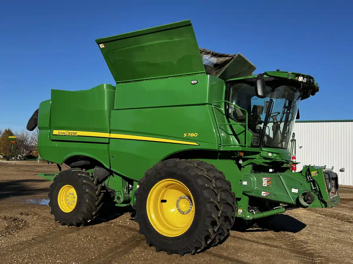Gallery image 1 for Used 2023 John Deere S780 Combine