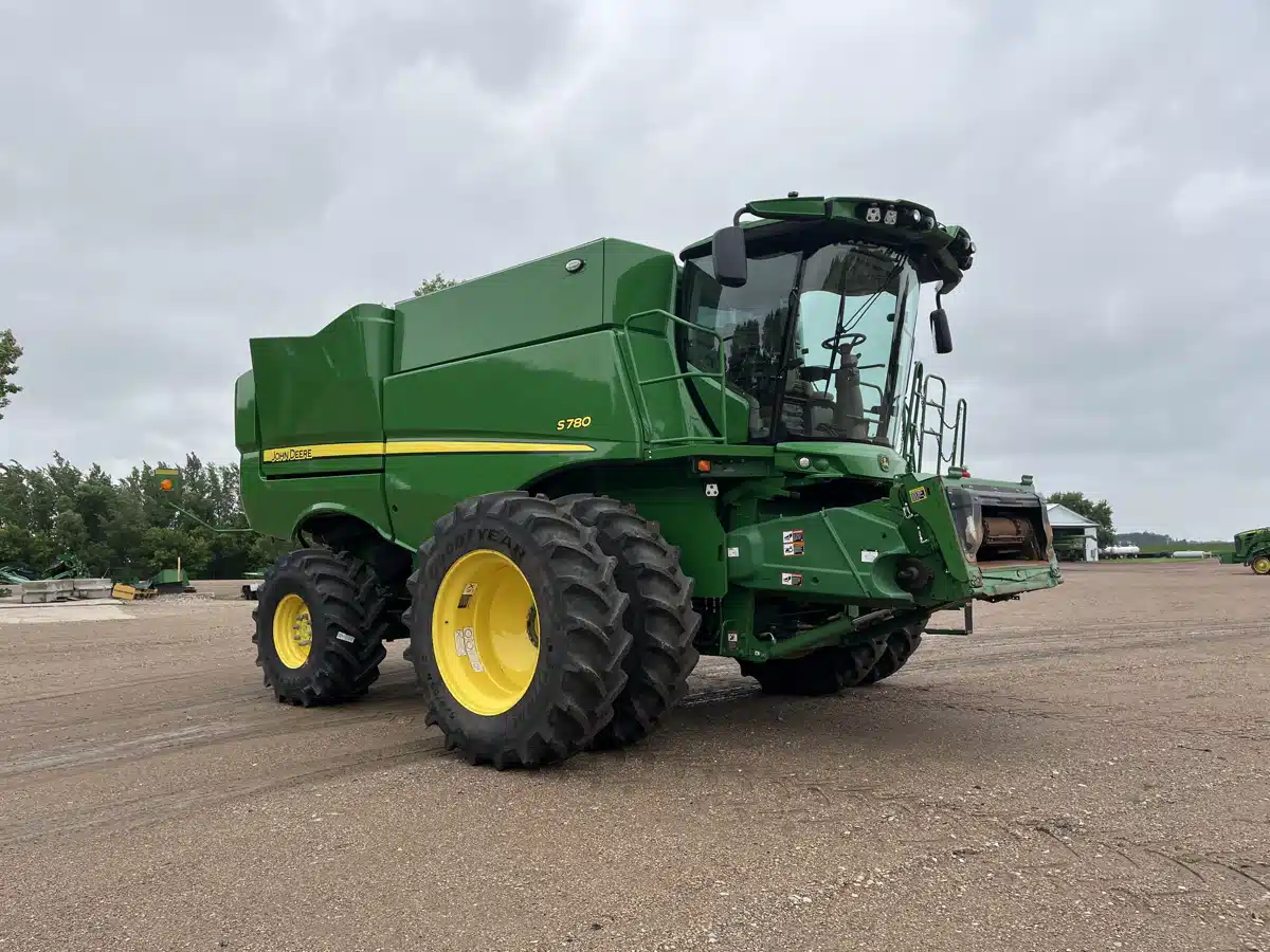 Gallery image 1 for Used 2023 John Deere S780 Combine