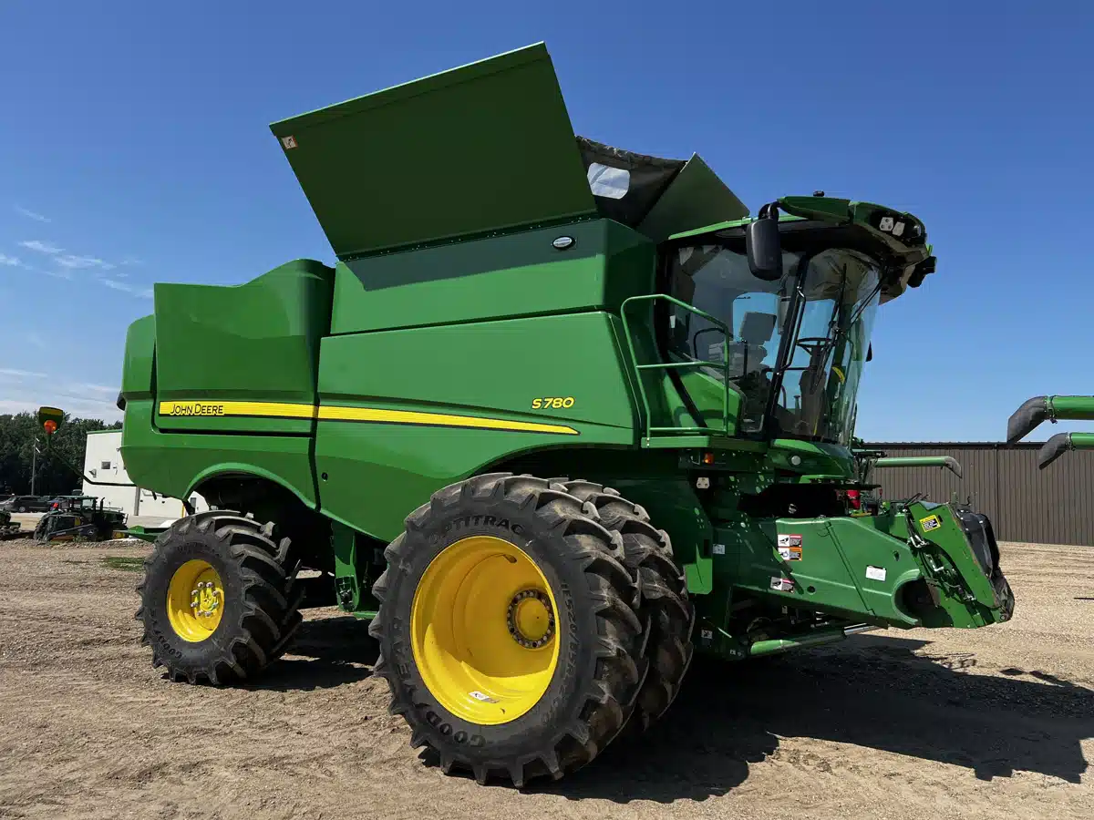 Gallery image 1 for Used 2023 John Deere S780 Combine