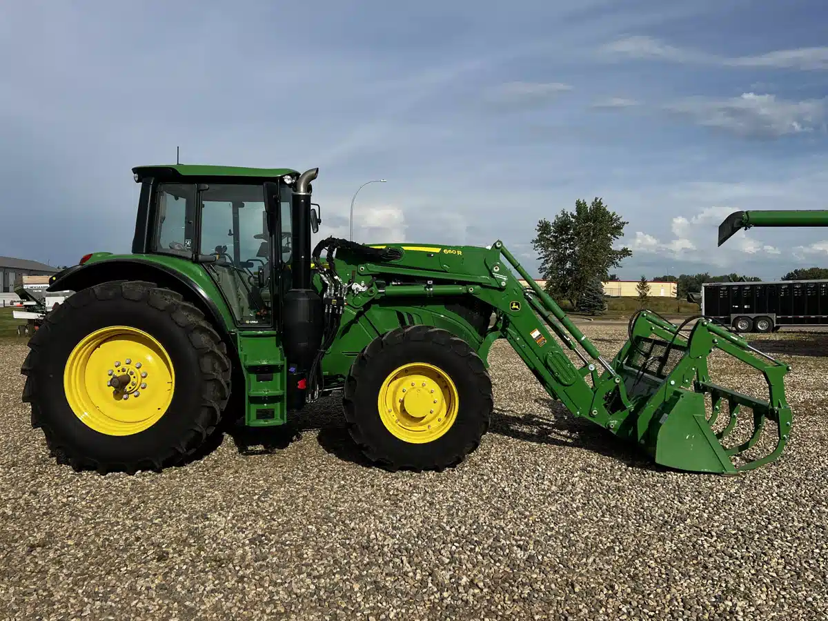 Gallery image 2 for Used 2024 John Deere 6155M Tractor