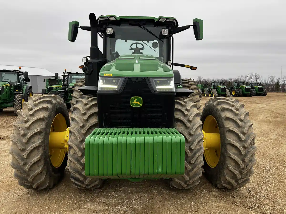 Gallery image 2 for Used 2024 John Deere 8R 340 Tractor