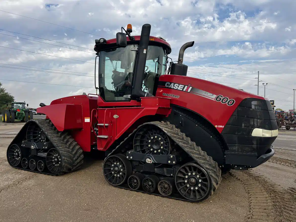 Gallery image 1 for Used 2012 Case IH STEIGER 600 QUADTRAC Tractor