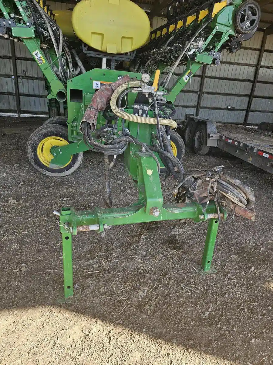 Gallery image 1 for Used 2021 John Deere 1795 Planter