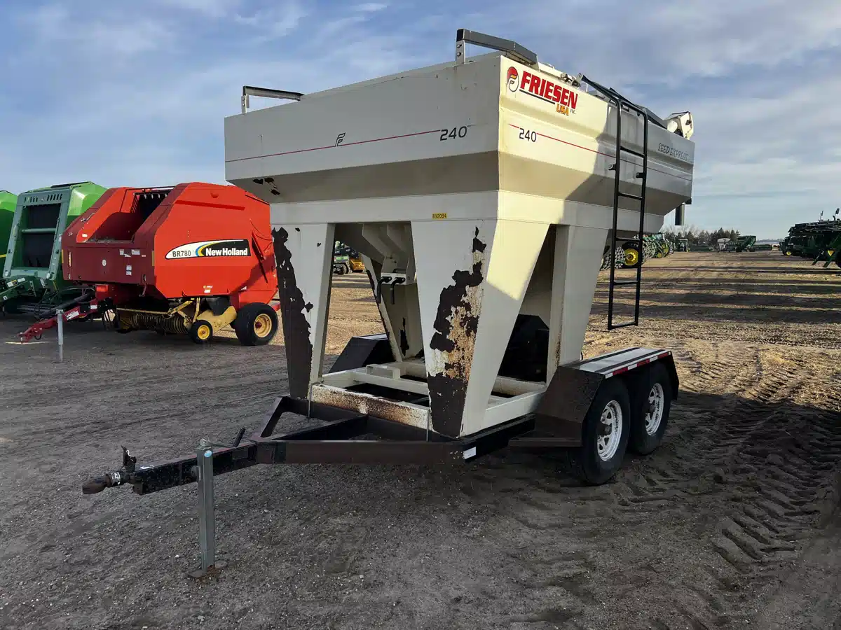 Gallery image 1 for Used Friesen 240 Tender