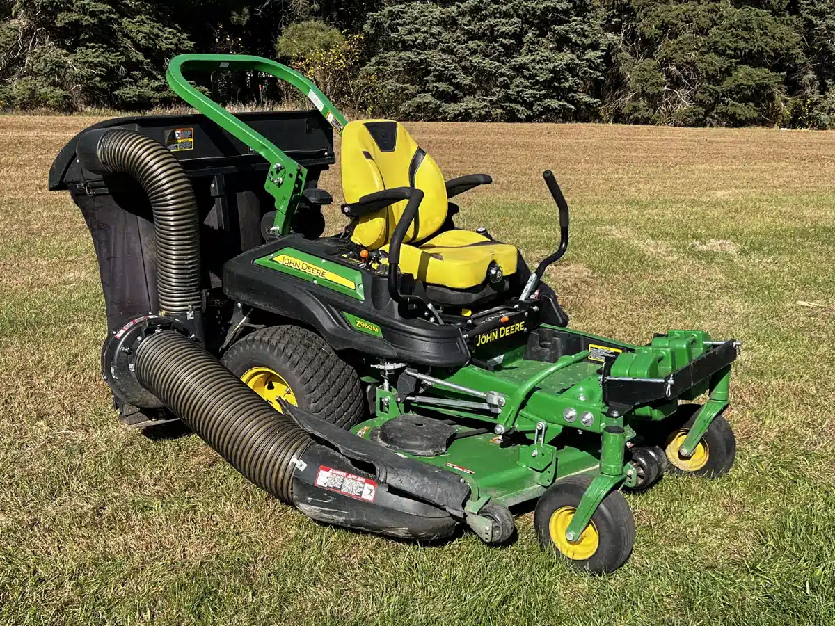 Gallery image 1 for Used 2022 John Deere Z960M Mower - Zero Turn