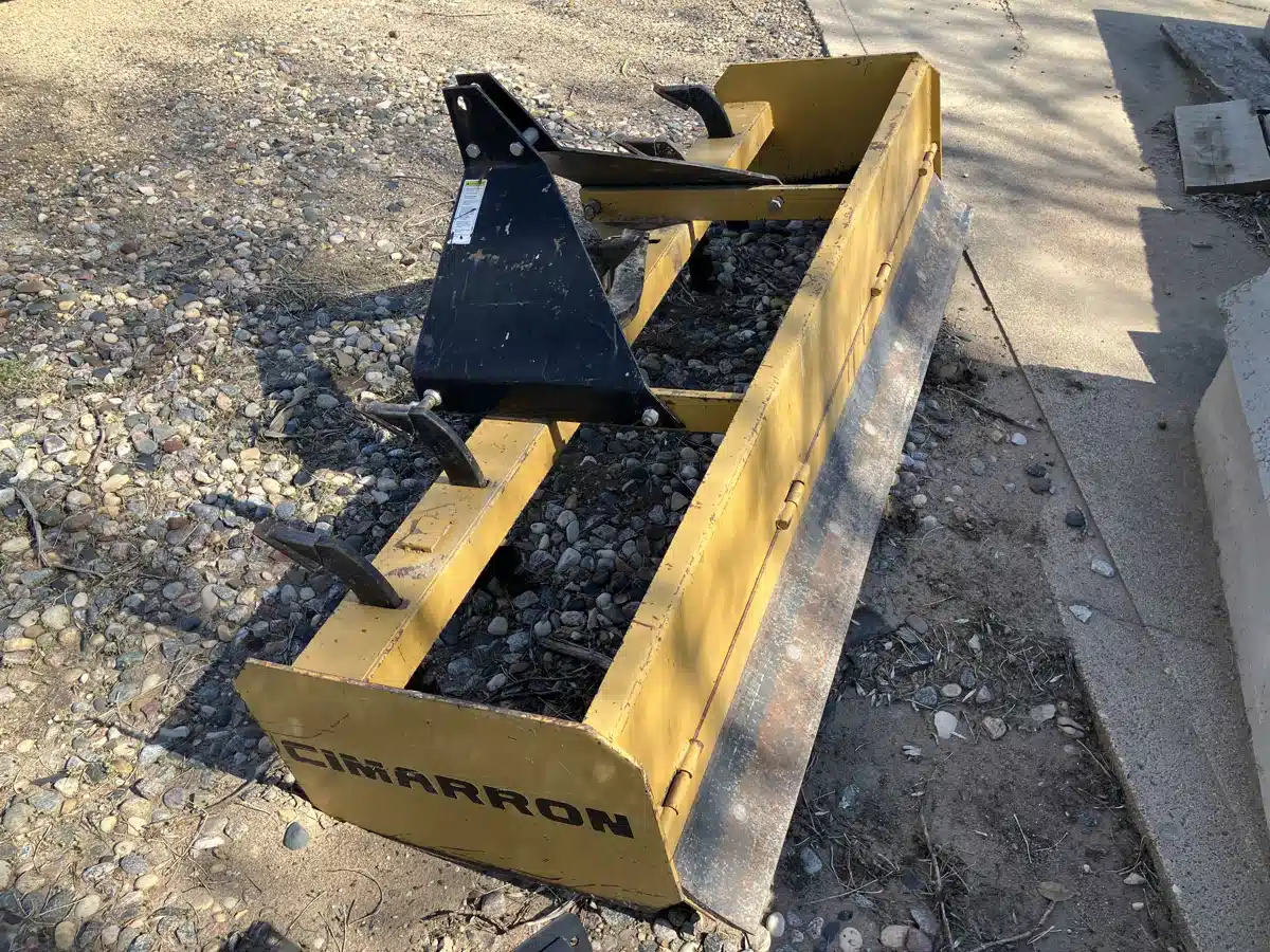 Gallery image 2 for Used 2015 Cimarron 7' Box Scraper Attachment